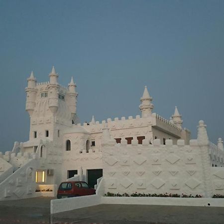 Snow White Castle Apartment Kiotari Luaran gambar