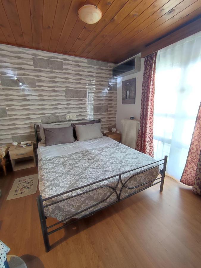 Snow White Castle Apartment Kiotari Luaran gambar