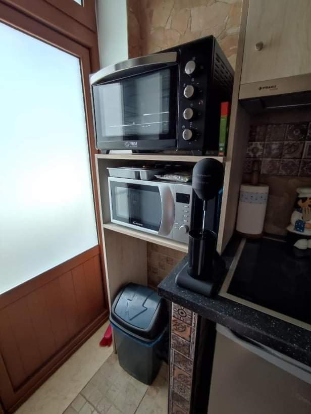 Snow White Castle Apartment Kiotari Luaran gambar
